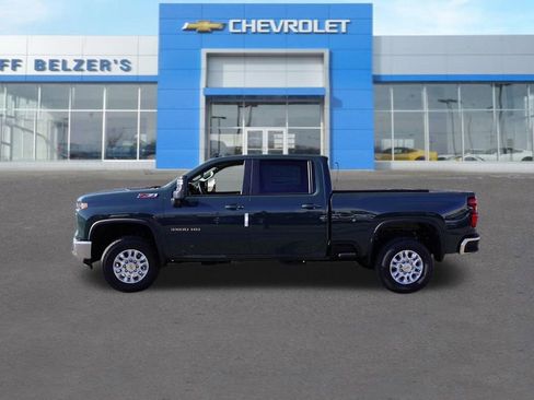 New 2026 Chevrolet Silverado 3500 LT w/ All Star Edition image 6