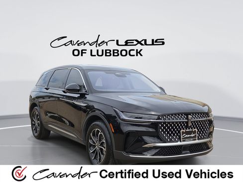 Used 2025 Lincoln Nautilus Premier AWD/4WD image 1