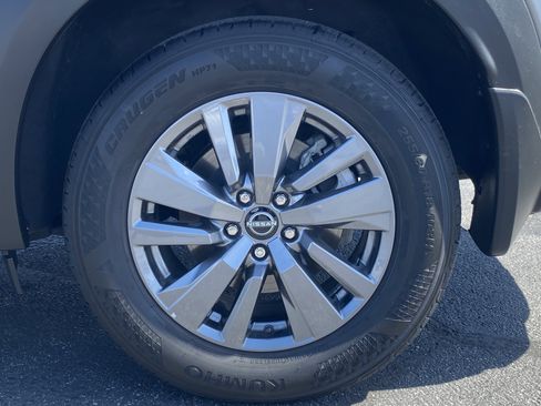 Used 2025 Nissan Pathfinder S w/ Cargo Package image 7