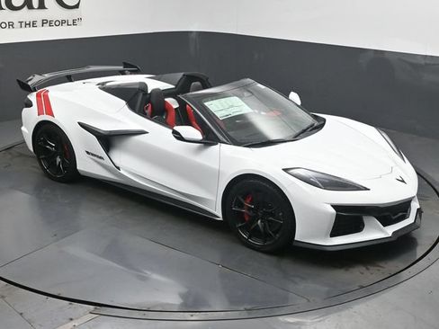 New 2027 Chevrolet Corvette Grand Sport RWD image 30