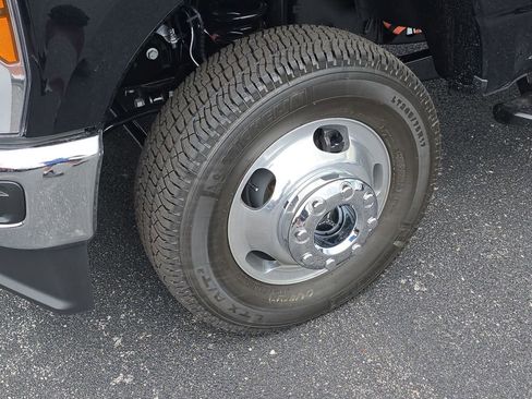 Used 2025 Ford F350 XL image 10