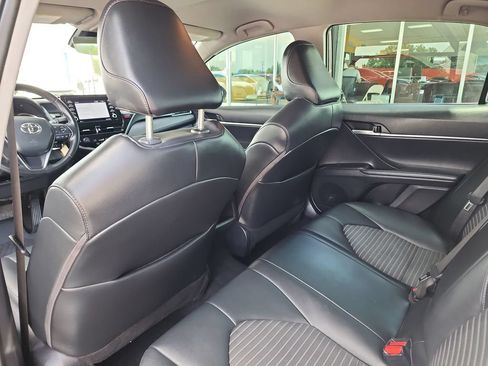 Used 2024 Toyota Camry SE FWD image 38