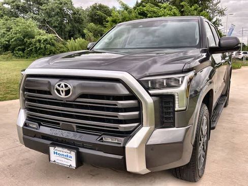 Used 2024 Toyota Tundra Limited AWD/4WD image 2