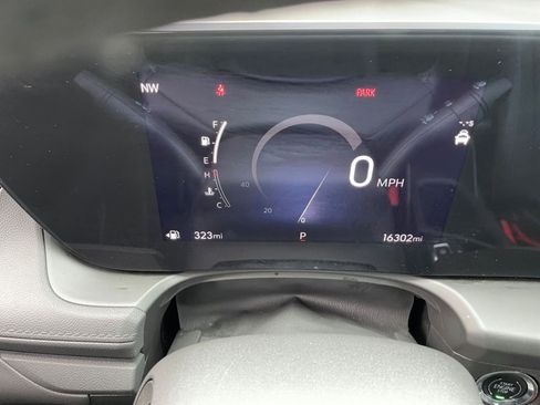 Used 2025 Buick Encore GX Preferred image 40