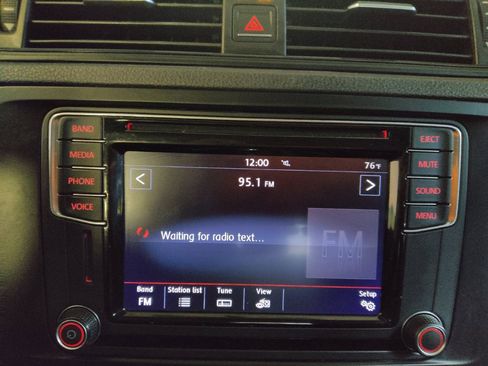 Used 2016 Volkswagen Jetta S FWD image 25