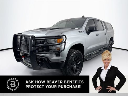 Used 2025 Chevrolet Silverado 1500 Custom Trail Boss w/ LPO, Dark Essentials Package image 1