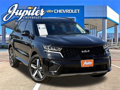 Used 2023 Kia Sorento S w/ Panoramic Sunroof Package