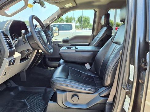 Used 2018 Ford F150 XLT AWD/4WD image 18
