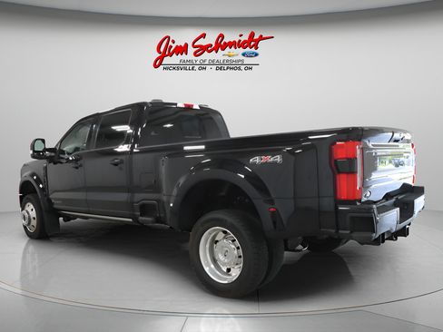 Used 2025 Ford F450 Platinum w/ Camper Package AWD/4WD image 3