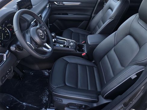 New 2025 MAZDA CX-5 AWD 2.5 S w/ Premium Plus Pkg image 17