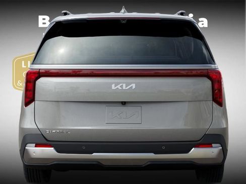 New 2026 Kia Carnival SX FWD image 13