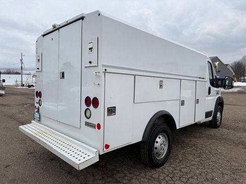 Used 2019 RAM ProMaster 3500 w/ Interior Convenience Group image 8
