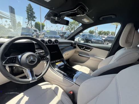 New 2026 Mercedes-Benz GLC 300 image 13