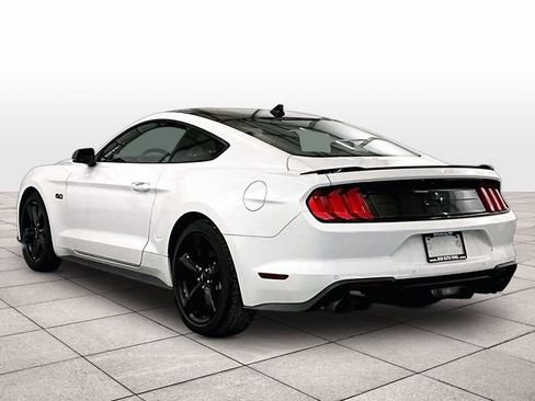 Used 2022 Ford Mustang GT Premium w/ Equipment Group 401A RWD image 10