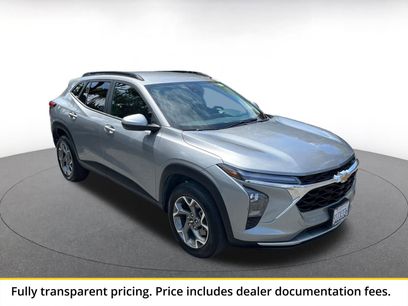 Used 2025 Chevrolet Trax LT w/ LT Convenience Package