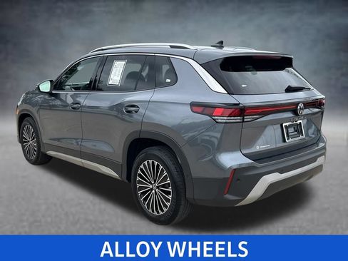 Certified 2026 Volkswagen Tiguan S w/ 18" Wheel Package FWD image 3