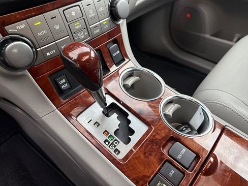Used 2013 Toyota Highlander Limited image 23