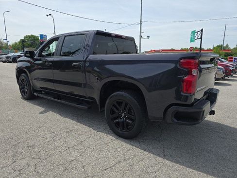 Used 2023 Chevrolet Silverado 1500 Custom RWD image 3