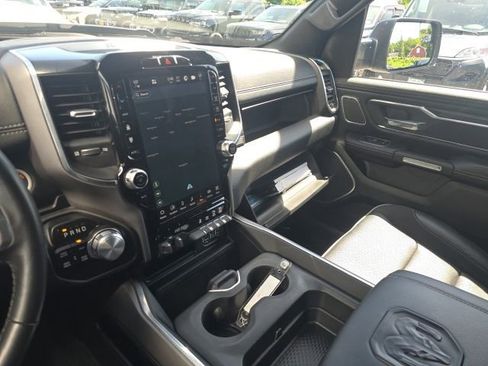 Used 2022 RAM 1500 Laramie AWD/4WD image 26