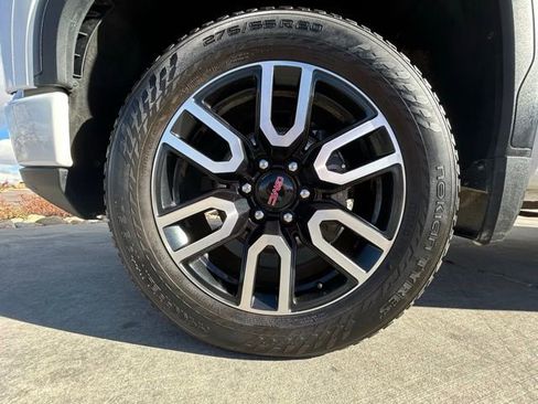 Used 2023 GMC Sierra 1500 AT4 w/ Technology Package image 35