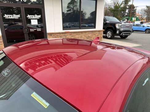 Used 2021 Ford Mustang EcoBoost image 12