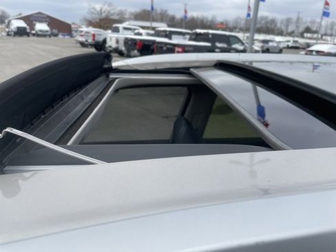 Used 2023 Nissan Rogue Platinum w/ Platinum Premium Package image 46