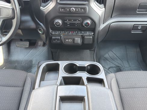 Used 2025 Chevrolet Silverado 2500 Custom w/ Custom Value Package AWD/4WD image 20