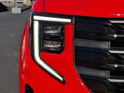 Used 2025 GMC Sierra 1500 Elevation w/ X31 Off-Road Package image 10