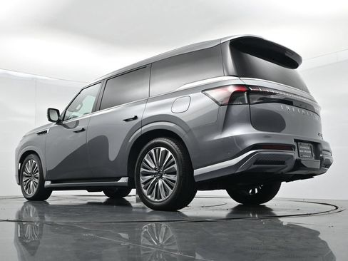 Used 2025 INFINITI QX80 Sensory AWD/4WD image 23