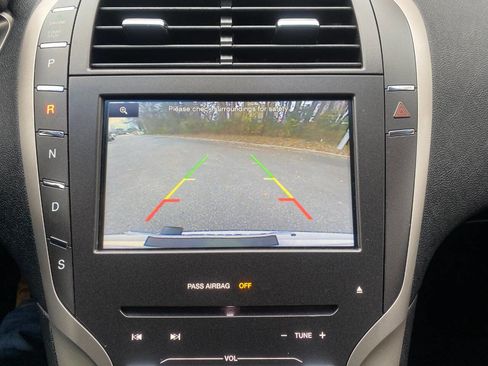 Used 2016 Lincoln MKZ Base 4dr Sedan w/ Equipment Group 200A Select image 27