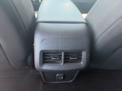 Used 2020 Chevrolet Equinox LS w/ LS Convenience Package FWD image 12