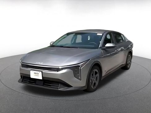 Used 2025 Kia K4 FWD image 7