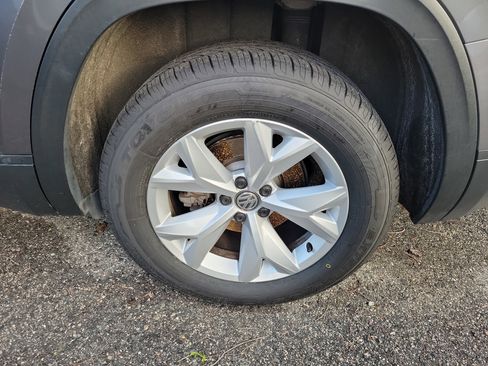 Used 2019 Volkswagen Atlas SE image 22