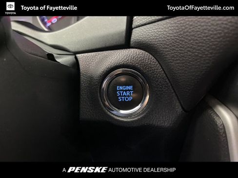 Used 2020 Toyota RAV4 XLE image 34