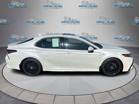 Used 2021 Toyota Camry XSE w/ Navigation Upgrade Package FWD image 2