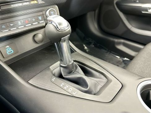 Used 2025 Ford Mustang Coupe RWD image 16