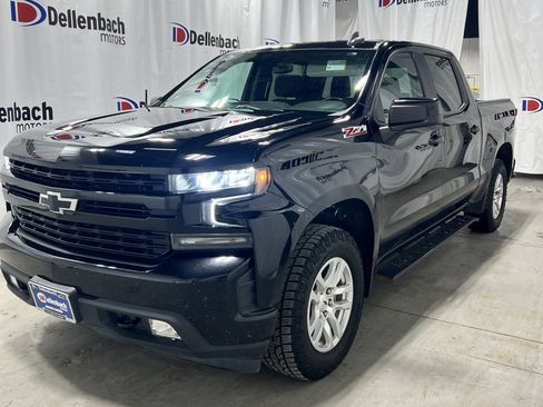 Used 2020 Chevrolet Silverado 1500 RST image 2