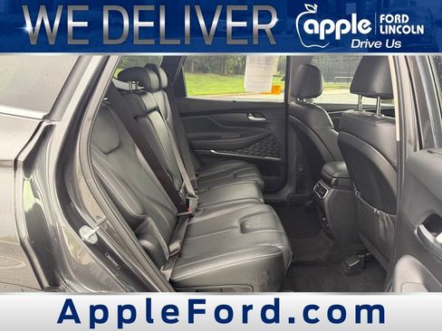 Used 2022 Hyundai Santa Fe SEL w/ Convenience + Premium Package AWD/4WD image 10