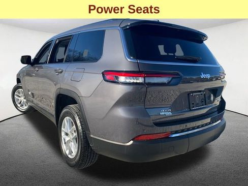 Used 2023 Jeep Grand Cherokee L Laredo image 10