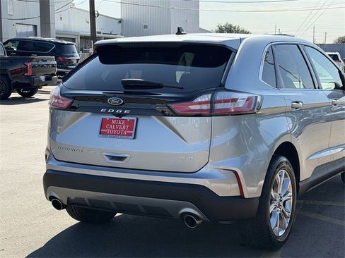 Used 2024 Ford Edge Titanium image 7