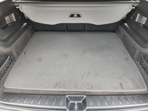 Used 2025 Mercedes-Benz GLB 250 image 24