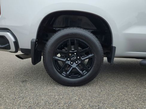 Used 2020 Chevrolet Silverado 1500 Custom w/ Rally Edition AWD/4WD image 9