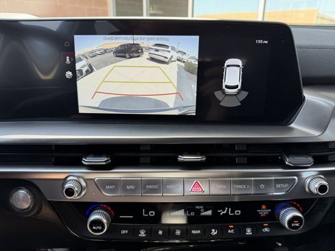 Used 2025 Kia Telluride S FWD image 19