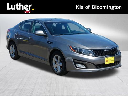 Used 2015 Kia Optima LX FWD image 1