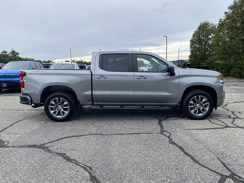 Certified 2025 Chevrolet Silverado 1500 RST AWD/4WD image 8