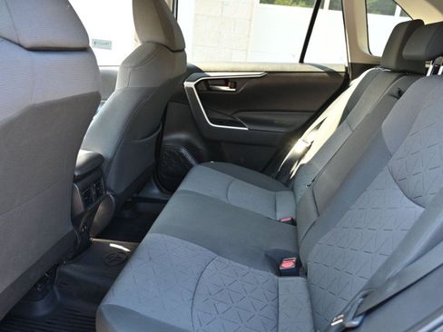 Used 2020 Toyota RAV4 XLE w/ All Weather Liner Package AWD/4WD image 15