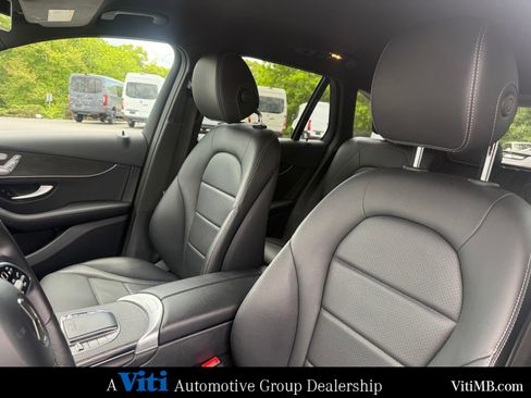 Certified 2022 Mercedes-Benz GLC 300 4MATIC image 18