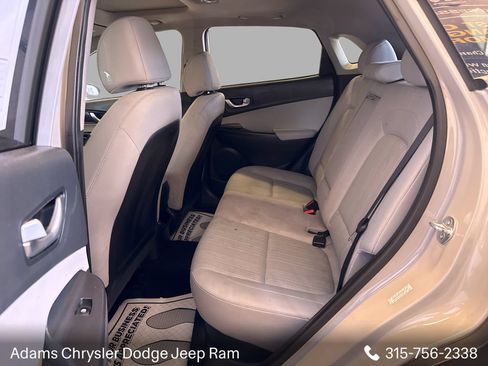 Used 2023 Hyundai Kona SEL w/ Convenience Package AWD/4WD image 10