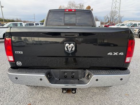 Used 2017 RAM 2500 SLT w/ Luxury Group image 4