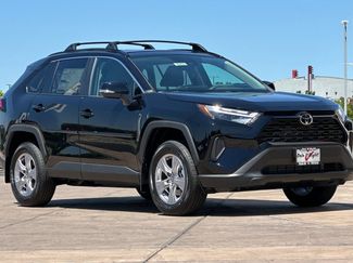 New 2025 Toyota RAV4 XLE video 2
